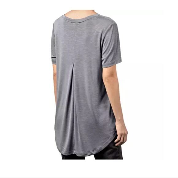 Mod Ref Essentials V-neck Dark Gray T-Shirt Sz. XL - Picture 2 of 9